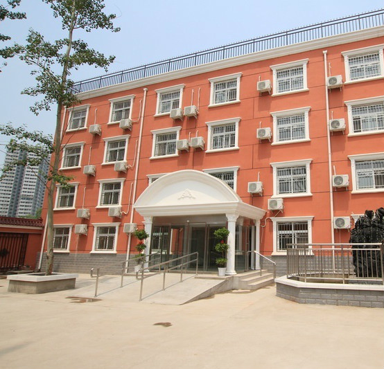 北京市朝陽區興愛養老院