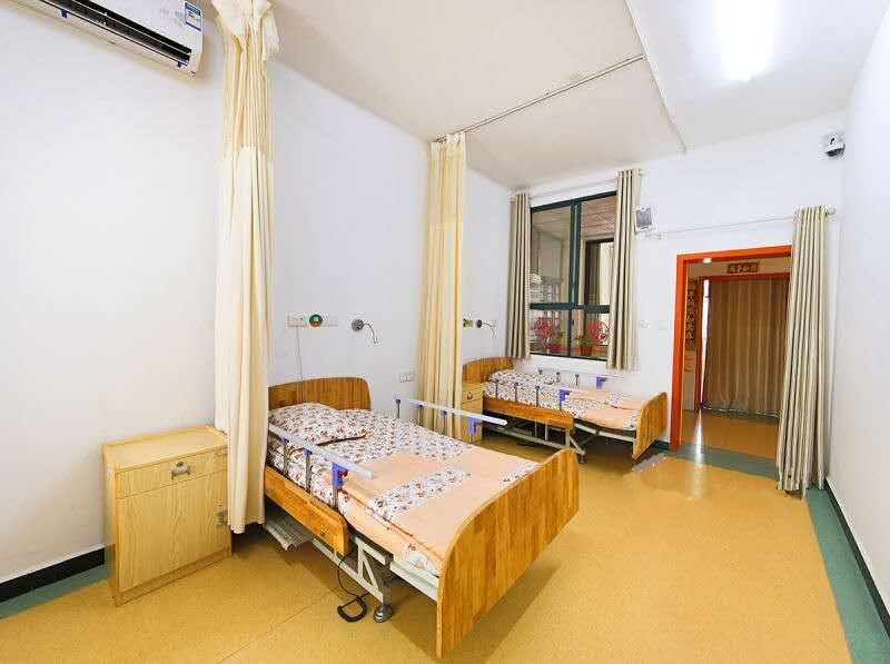 長(zhǎng)沙市普親先鋒老年養(yǎng)護(hù)中心