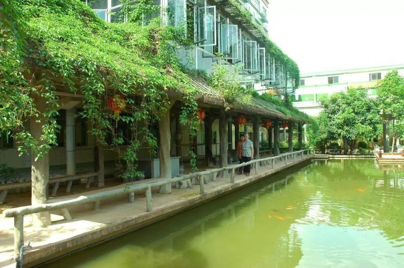 廣弘康湖頤養院