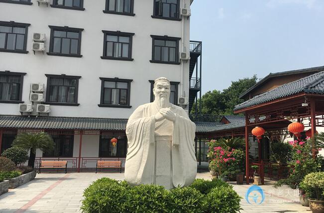 中鐵建業—九九頤家康養中心