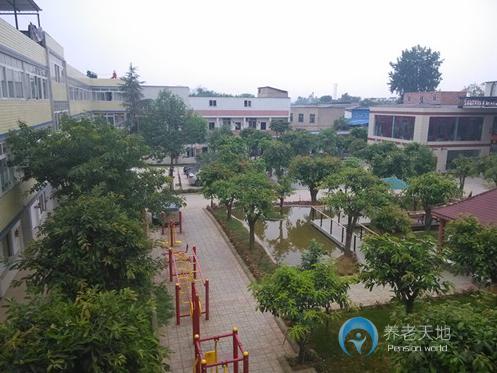 成都成東療養康復托老院