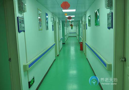 武漢江漢區多聞社區頤鶴康復養老院
