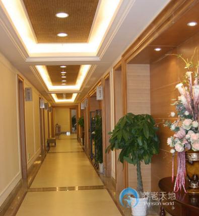 杭州市余杭綠城大愛天下藍庭老年頤養公寓