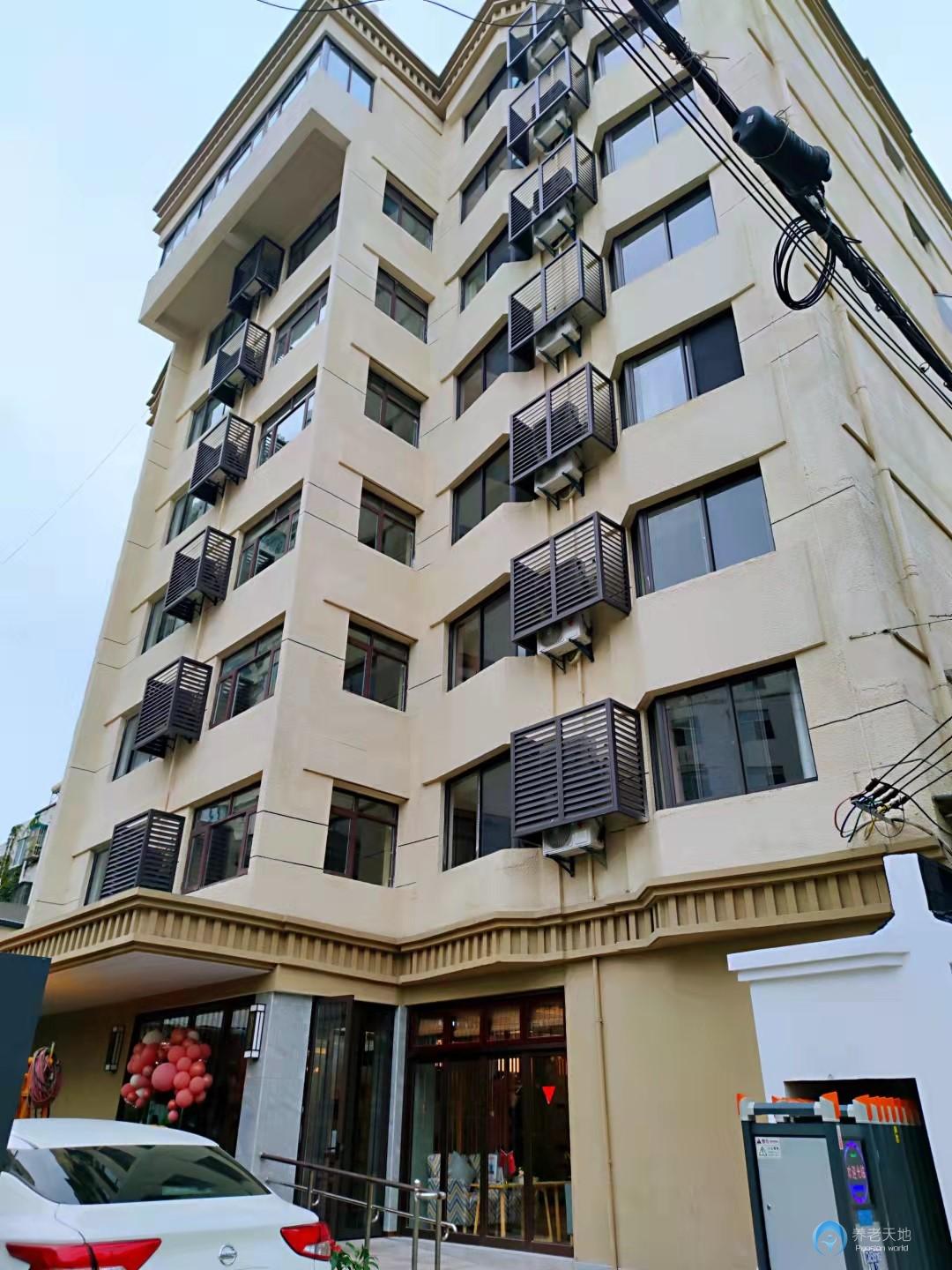 凱樂?？叼B公寓