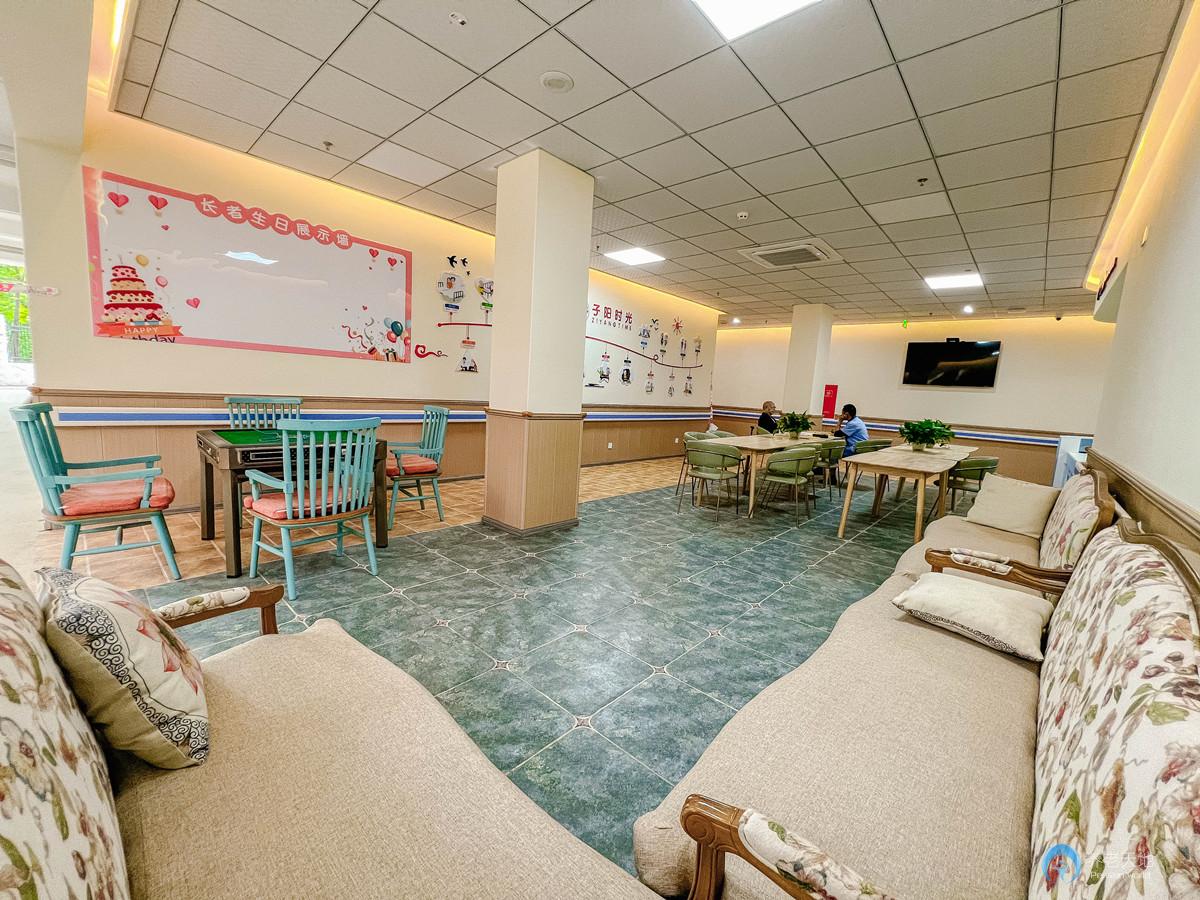 成都子陽潤輝養老院