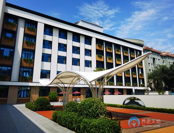 河北旅投寸草春暉養老院